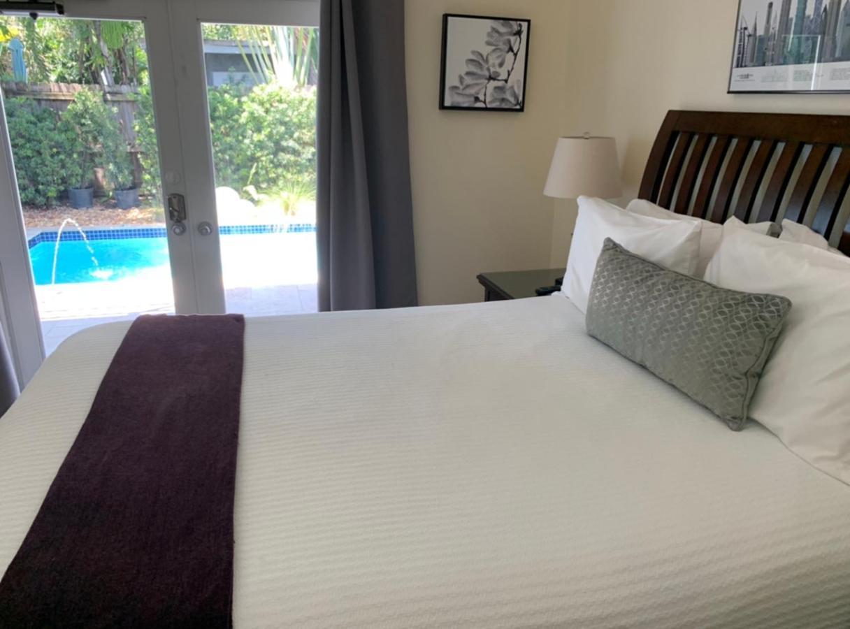 Inn On The Drive Wilton Manors Экстерьер фото